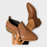 Elegantní Slip On Boty S Nízkým Podpatkem Pro Příležitost