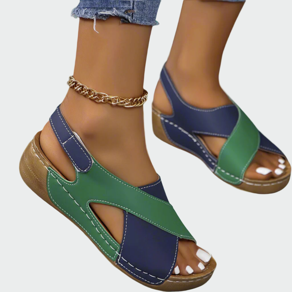 Pohodlné Platformové Sandály Bílo Modré Pro Letní Dny