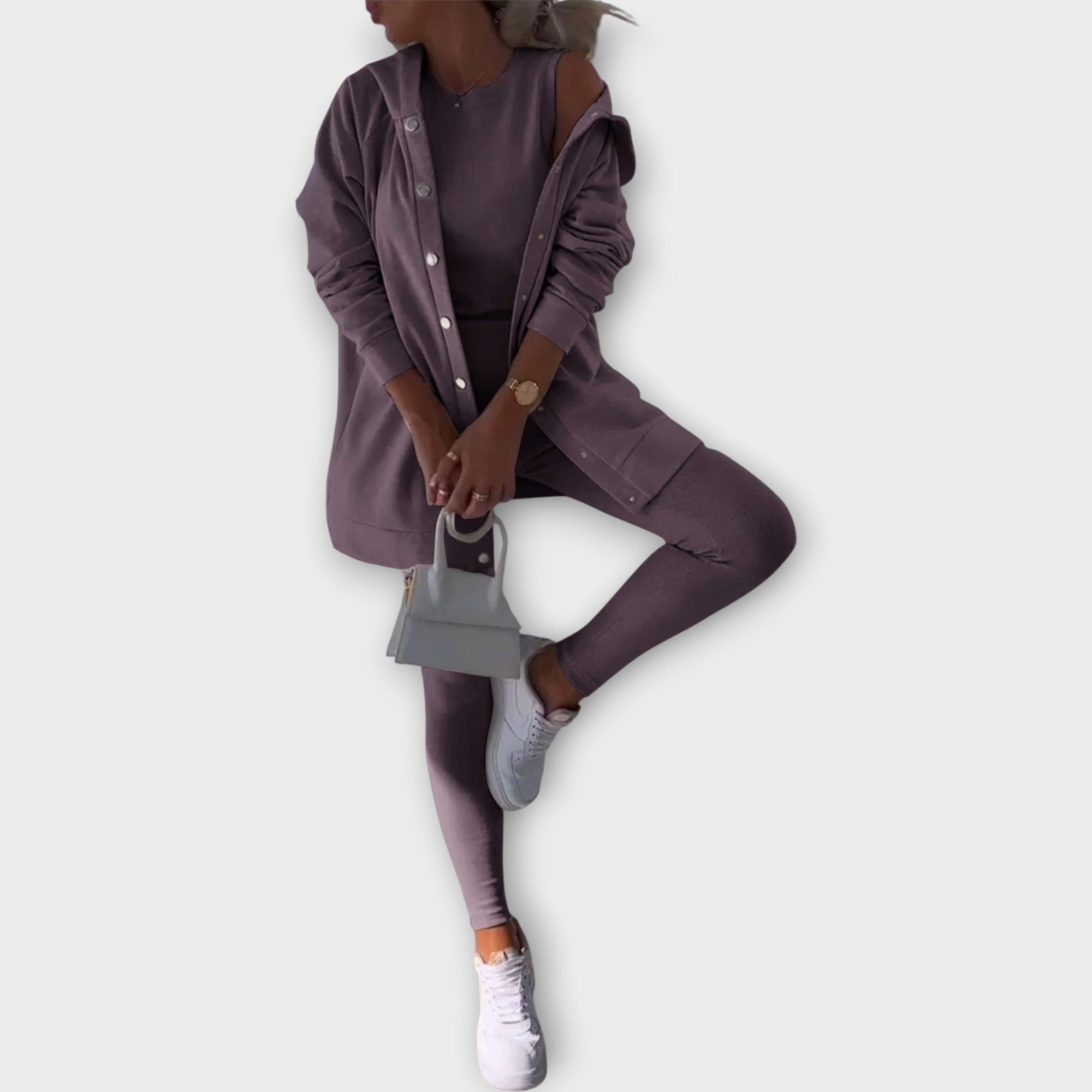 Set Loungewear S Moderní Estetikou A Volným Střihem