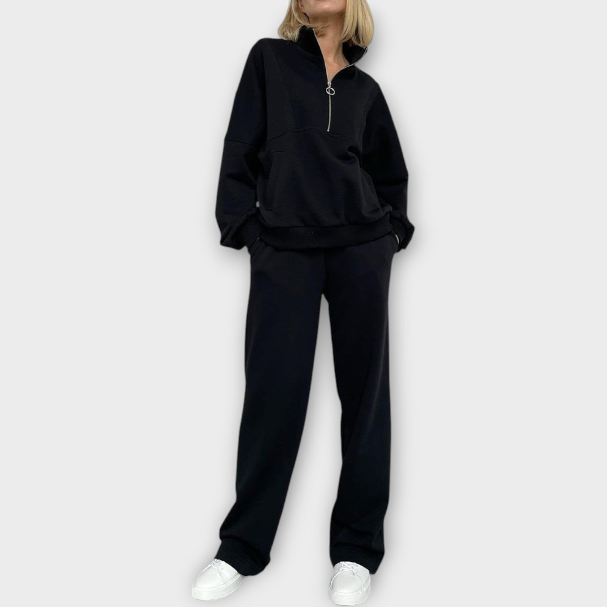 Set se Zipem a Minimalistickou Estetikou Pro Každý Styl