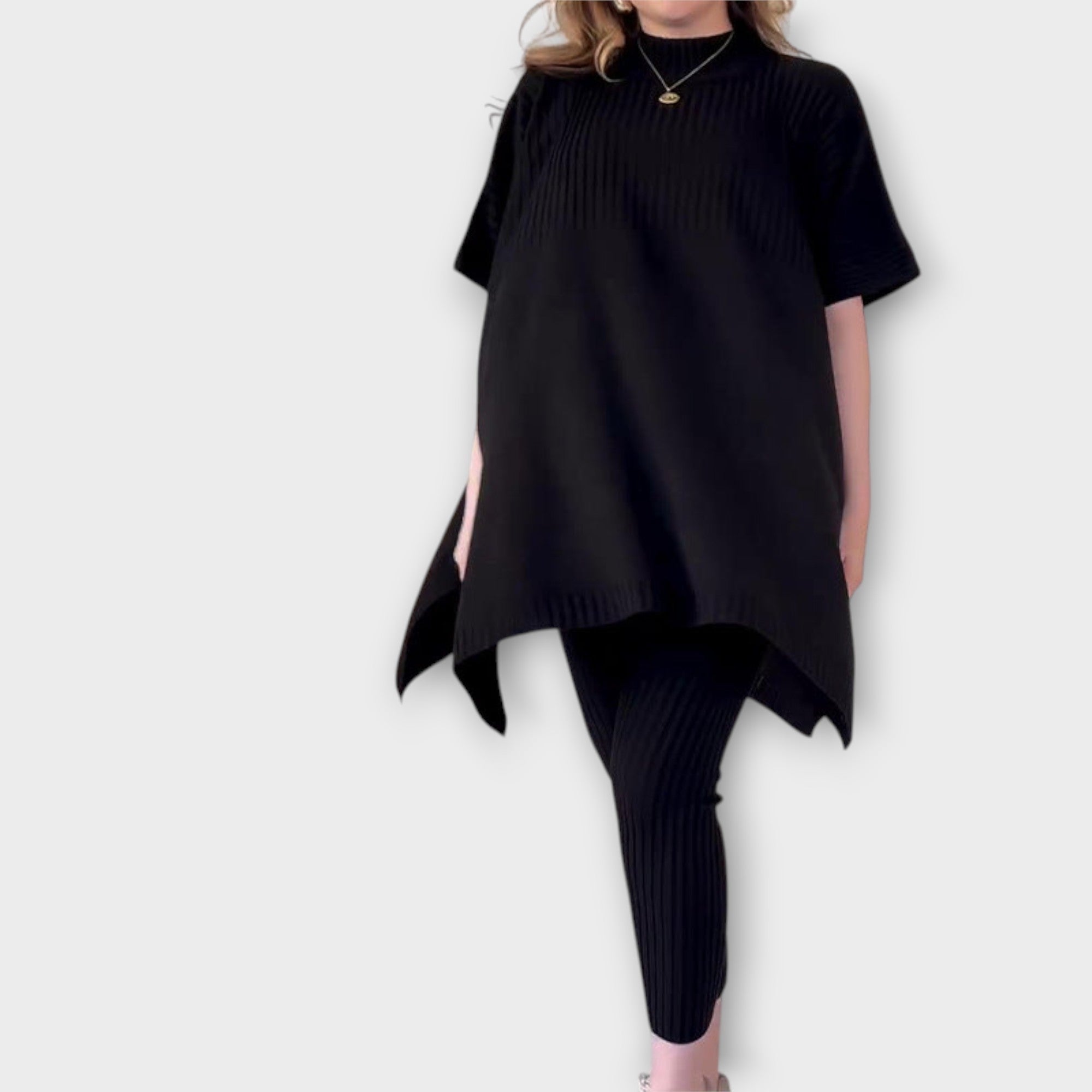Elegantní Pletený Set S Pohodlným Střihem Pro Denní Nošení