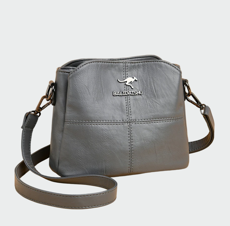 Černá Kožená Crossbody Kabelka S Minimalistickým Designem