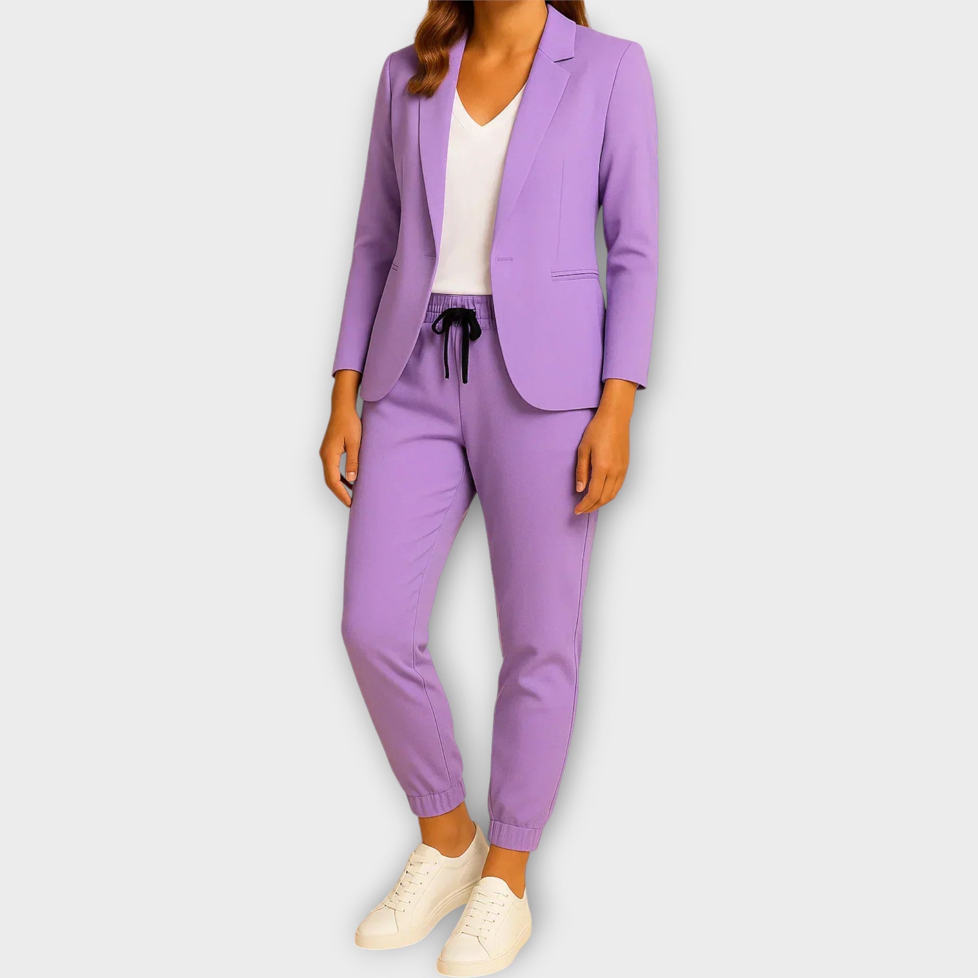 Elegantní Sako A Kalhoty Pro Moderní Vzhled Elegantně