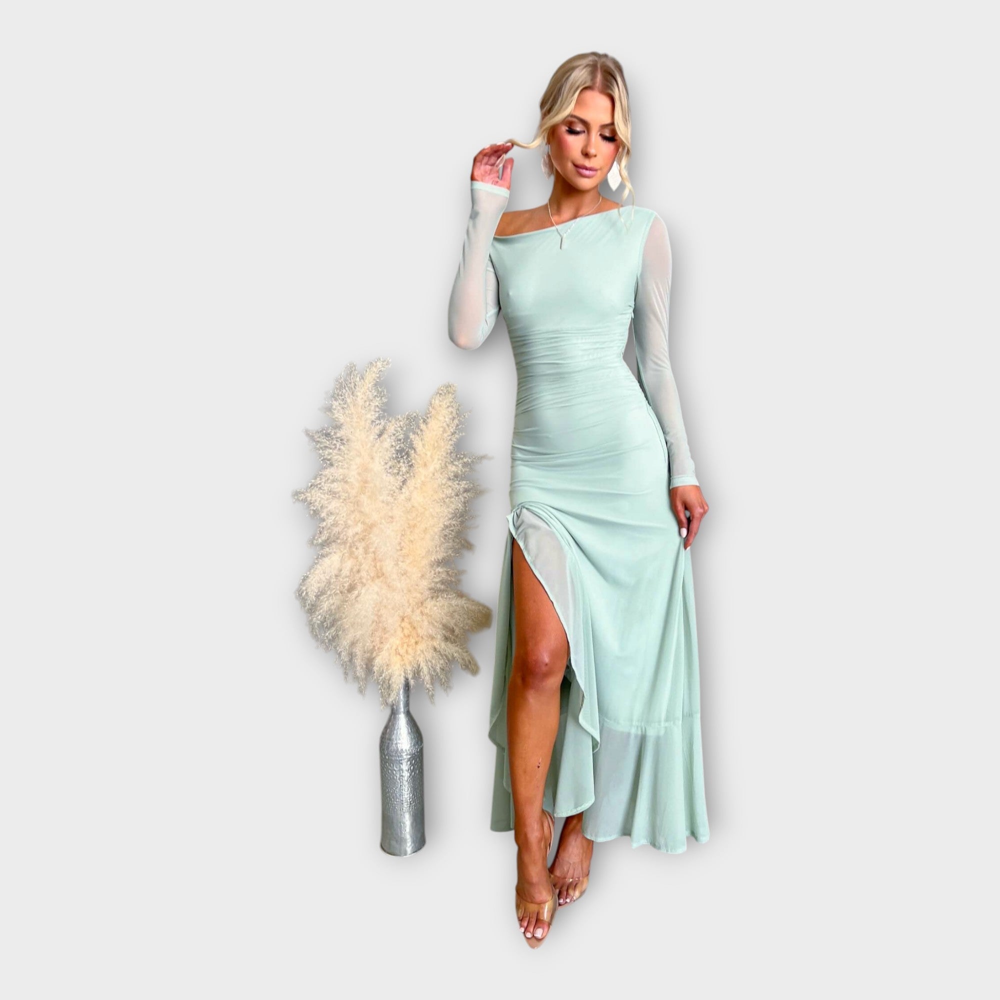 Impozantní Šaty S Elegantní Linií Pro Každou Příležitost