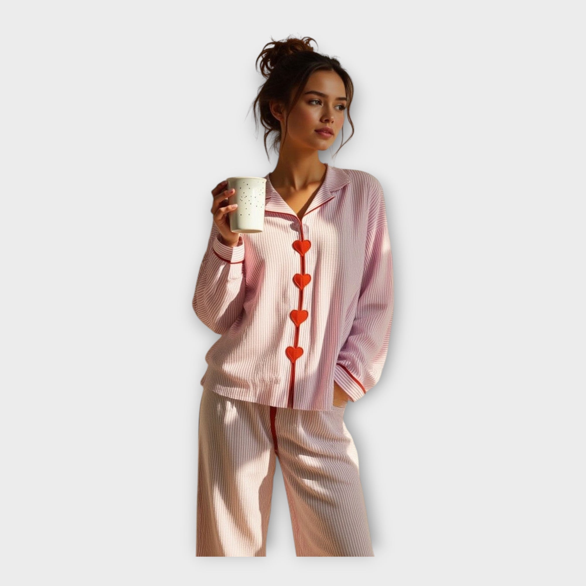 Pyžama S Elegantními Detaily Pro Pohodu A Každodenní Styl