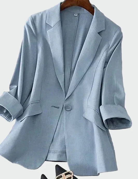 Elegantní Sako Moderního Střihu S Klopou A Jeden Knoflík
