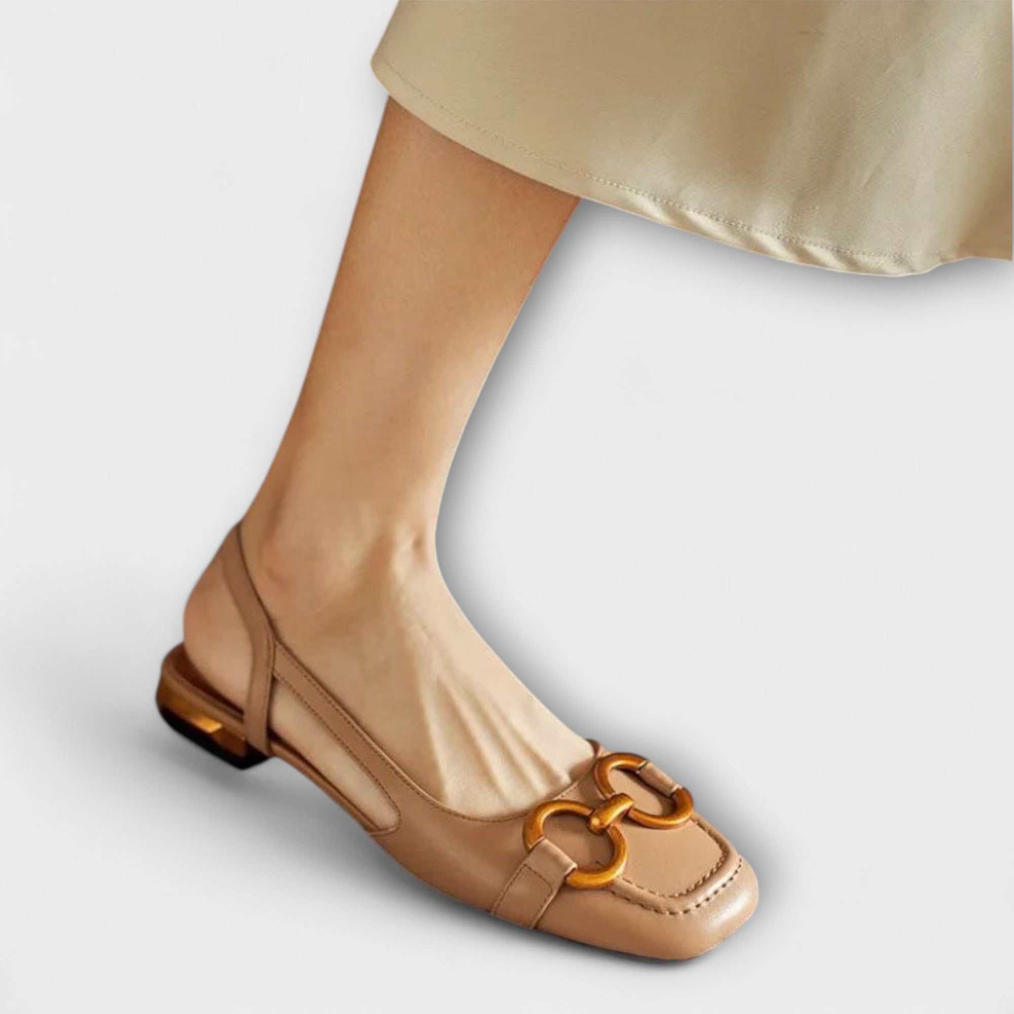 Sandály Arlena S Zlatou Přezkou Slingback Luxus Elegance
