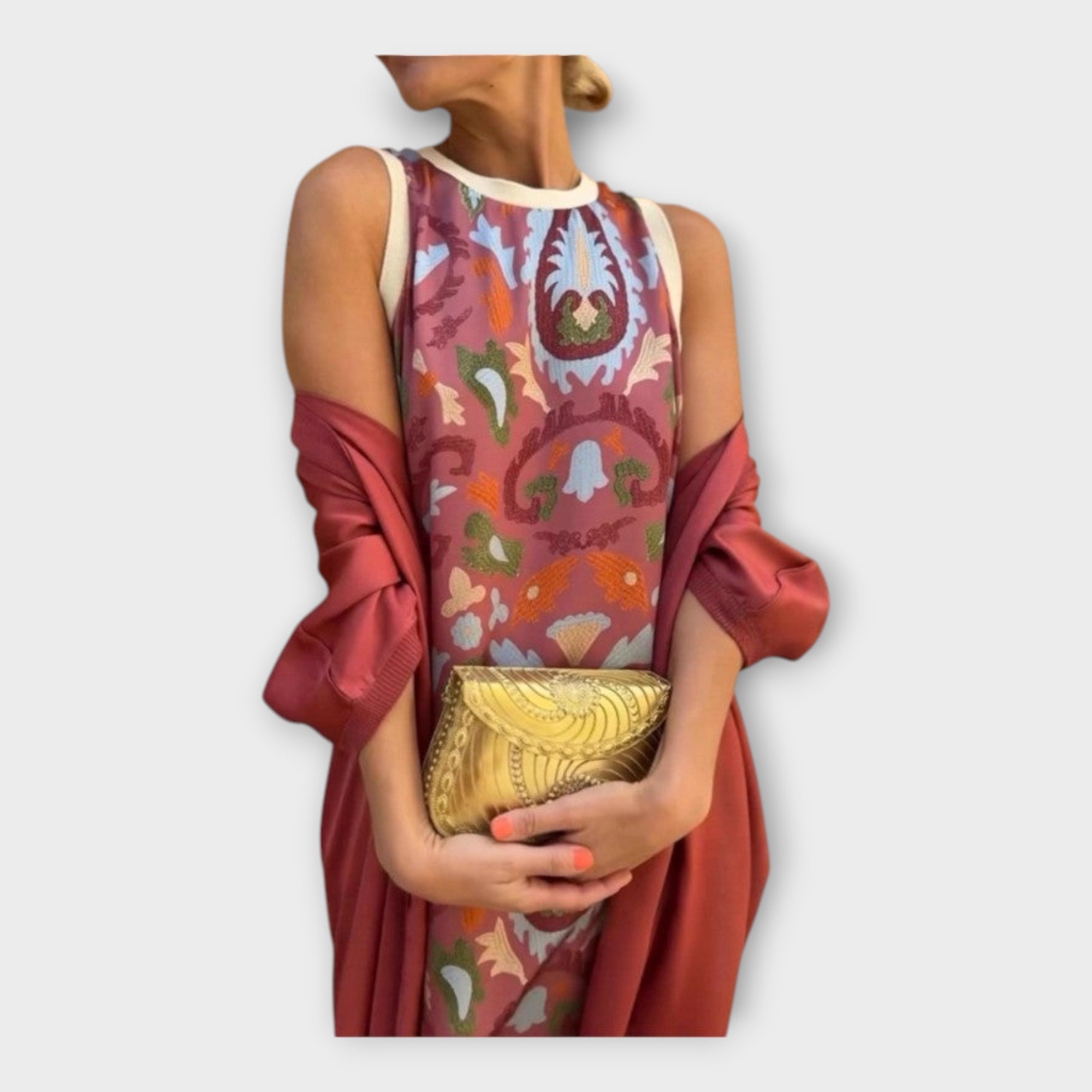 Elegantní Šaty S Působivými Vzory Pro Každou Příležitost