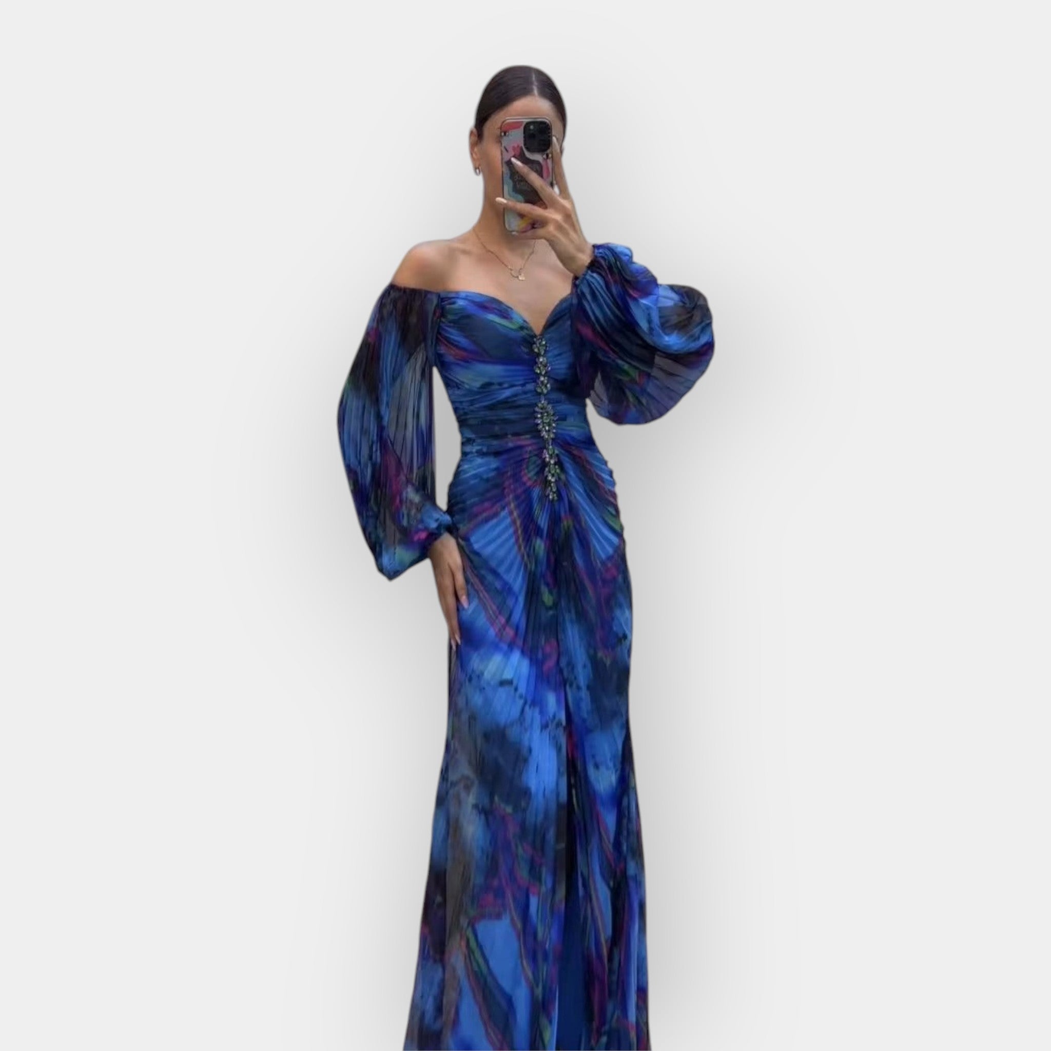Vzdušné Šaty S Rozparkem Lehký Materiál Komfortní Elegantní