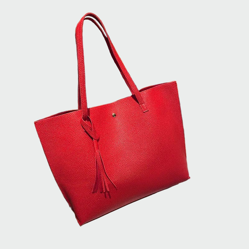 Nadčasová Černá Kožená Taška Do Ruky Minimalistický Design