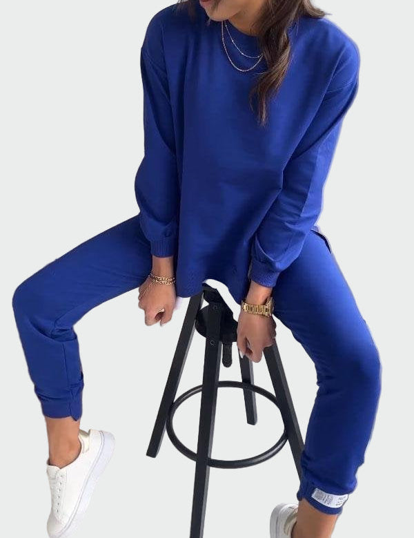 Uvolněný Dvoubarevný Set S Elegantním Moderním Designem