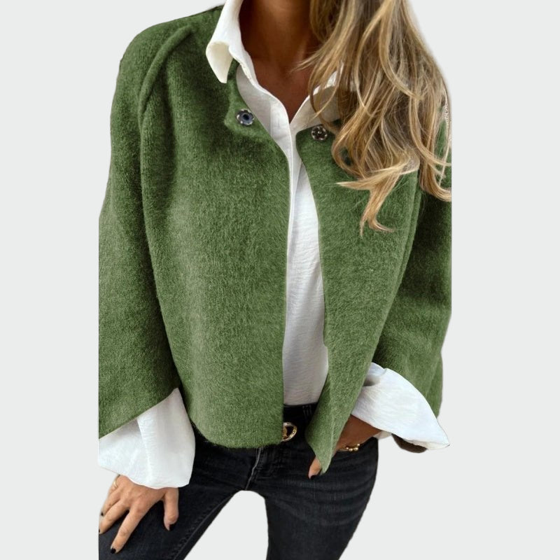 Kápa S Elegantně Otevřenými Rukávy Pro Elegantní Vzhled
