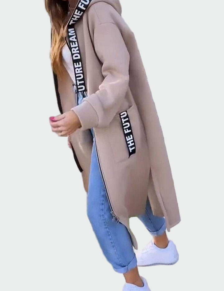 Dlouhý Kabát S Kapucí Pro Každodenní Pohodlí A Eleganci