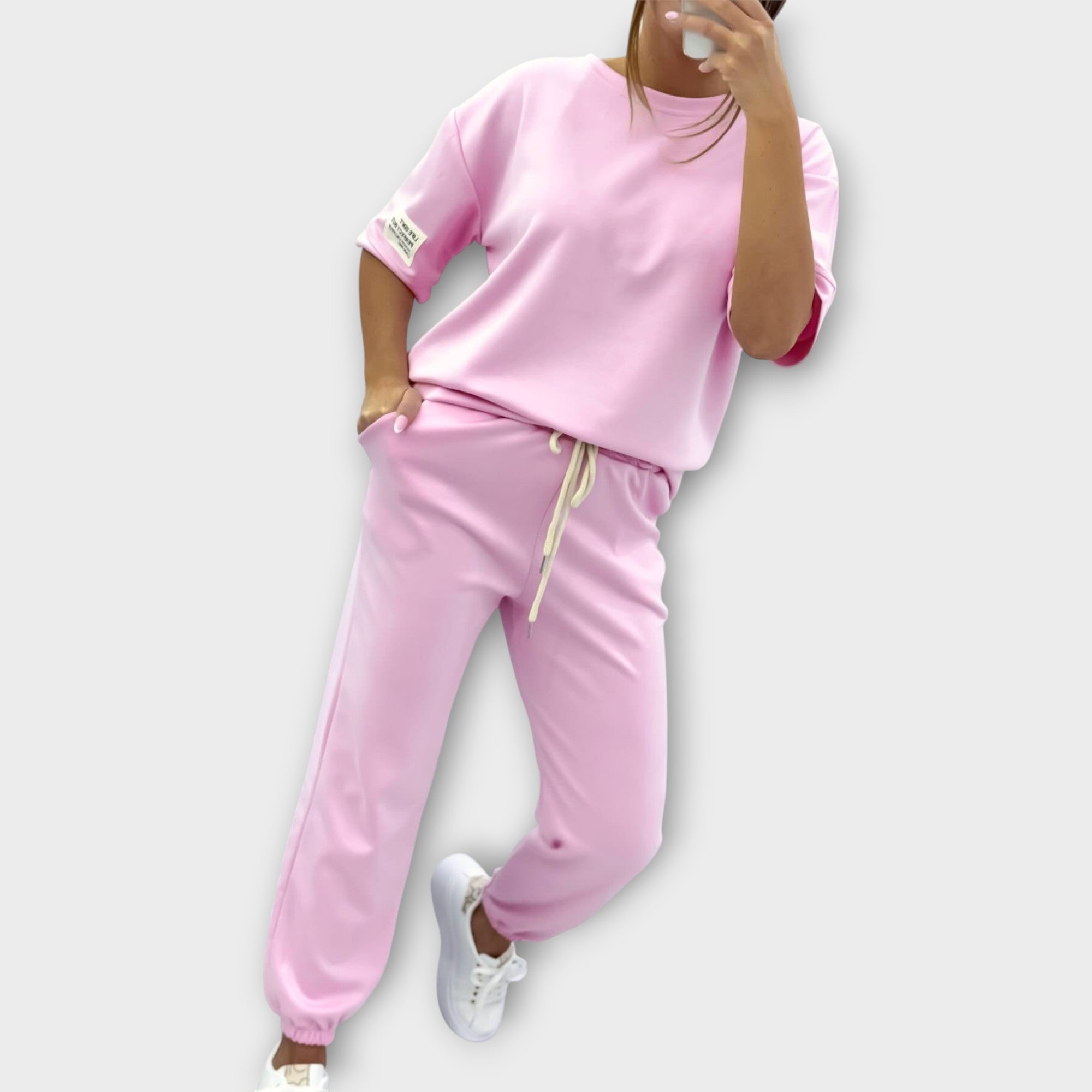 Set Loungewear S Volným Střihem Pro Pohodlí A Stylu