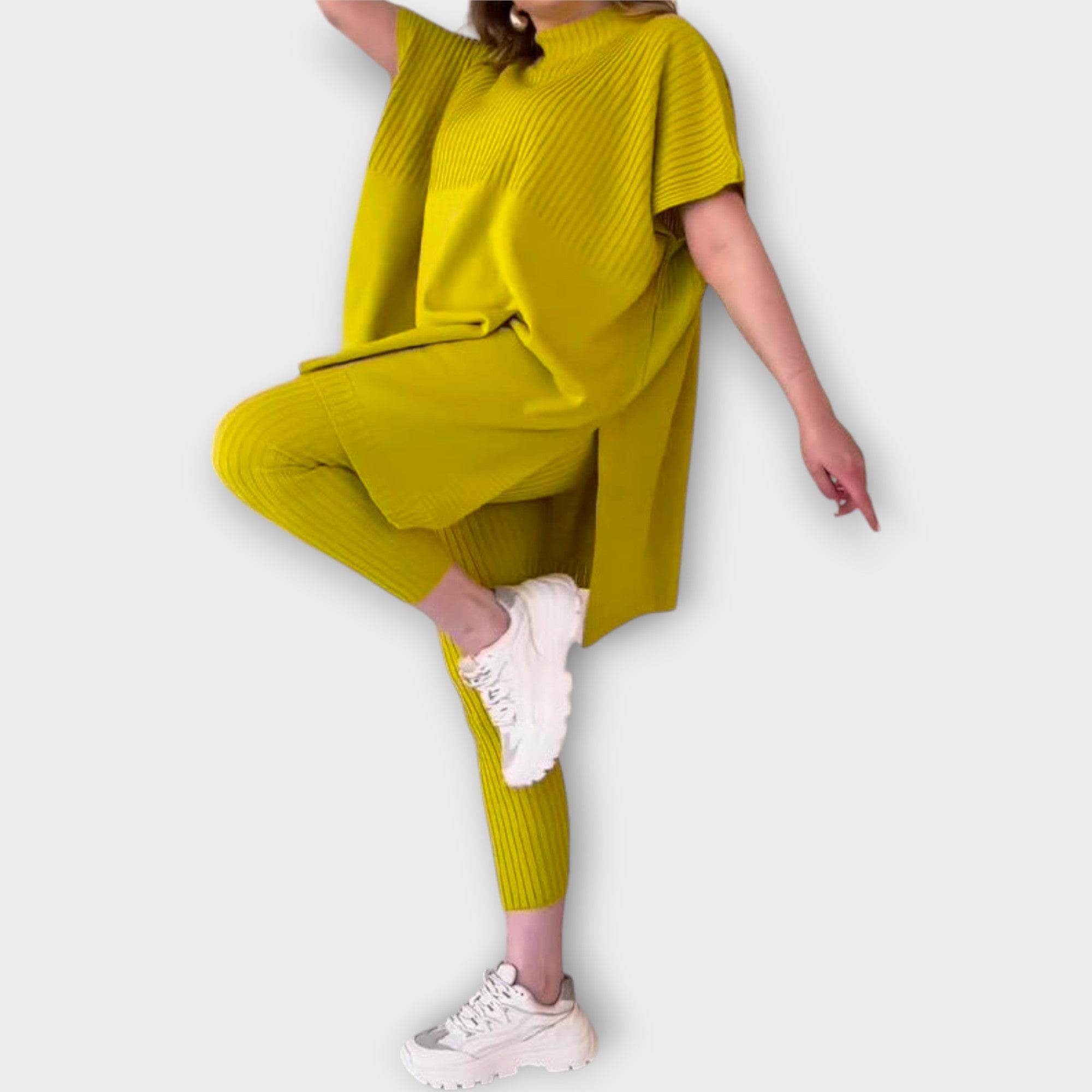 Elegantní Pletený Set S Pohodlným Střihem Pro Denní Nošení