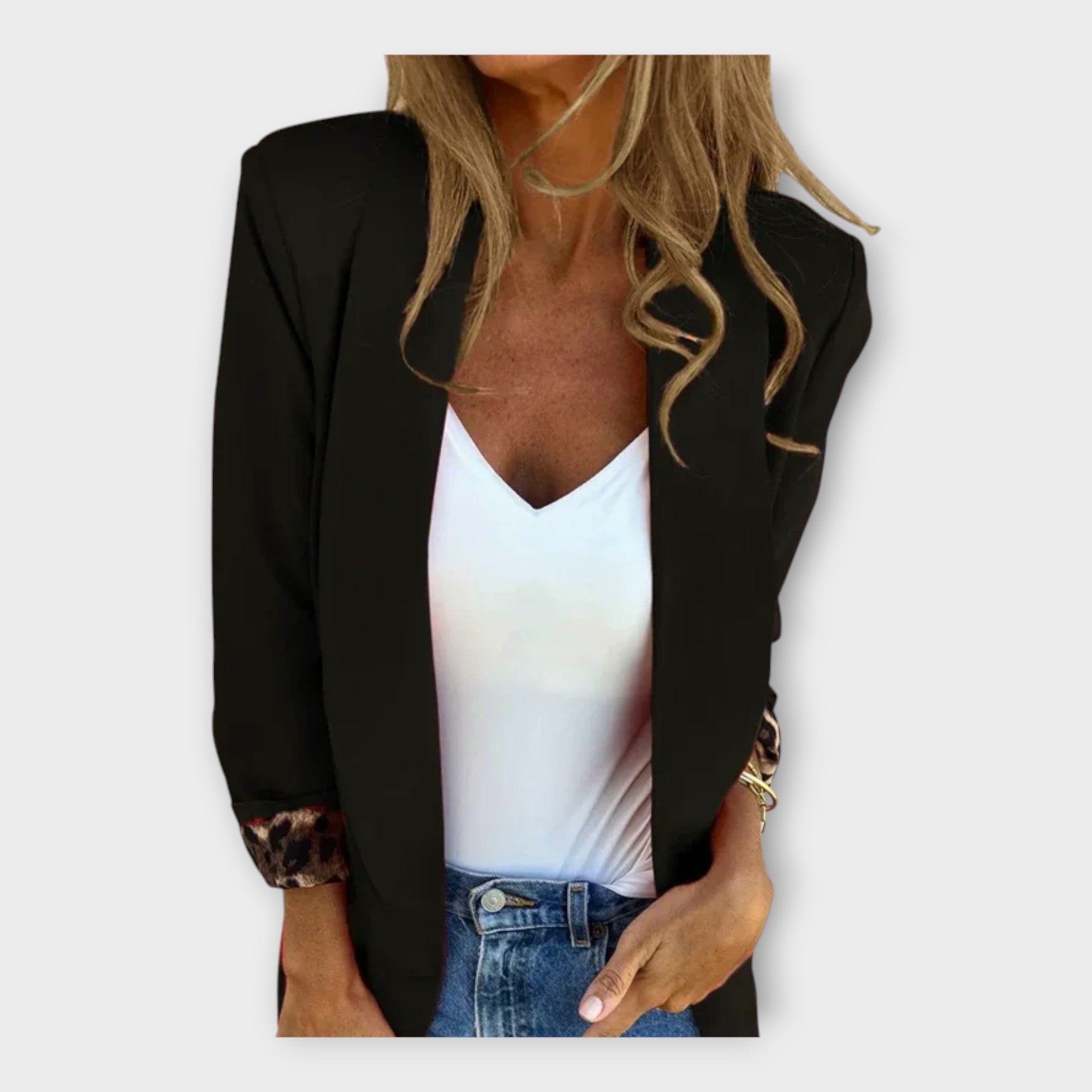 Elegantní Blazer S Minimalistickým Designem Pro Styl