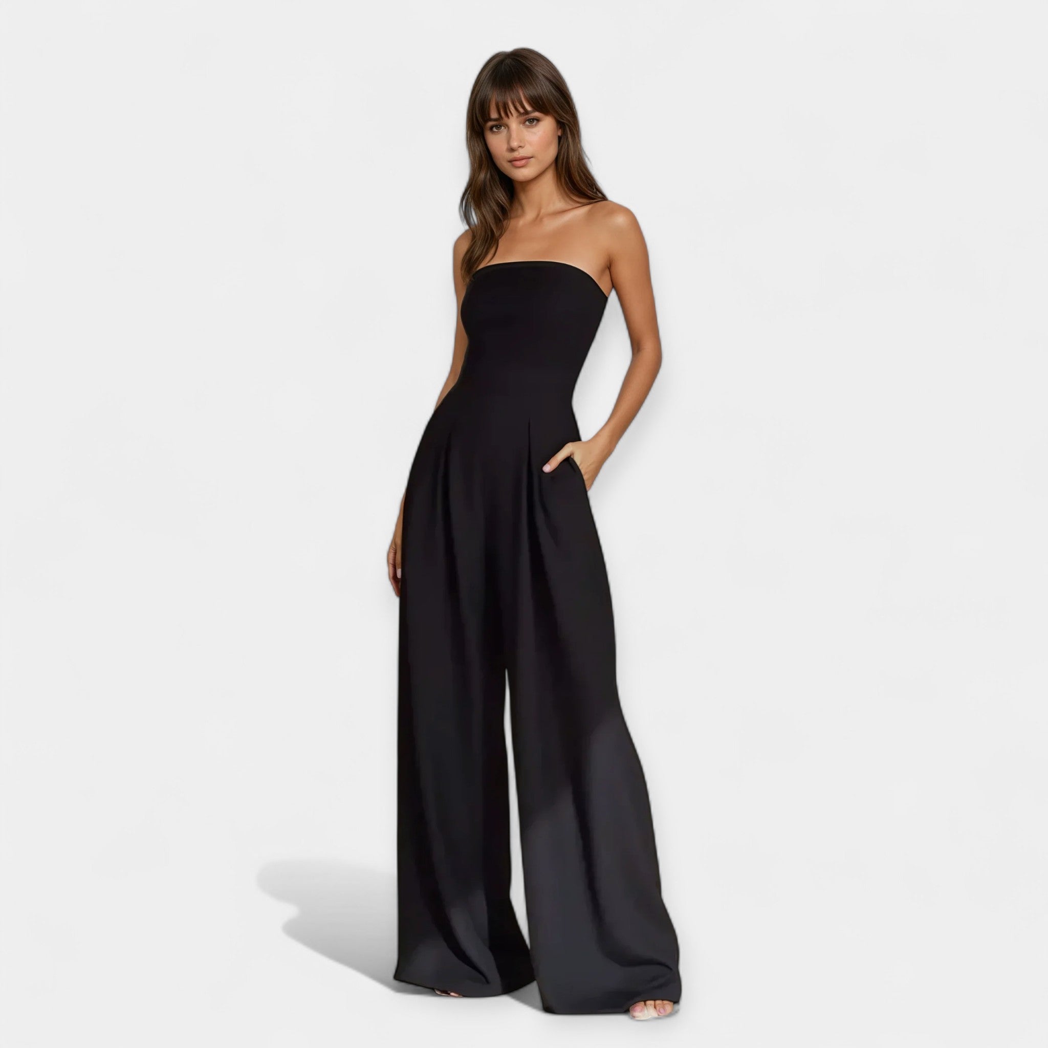 Impozantní Celotělová Kombinéza Se Strapless Korzetem
