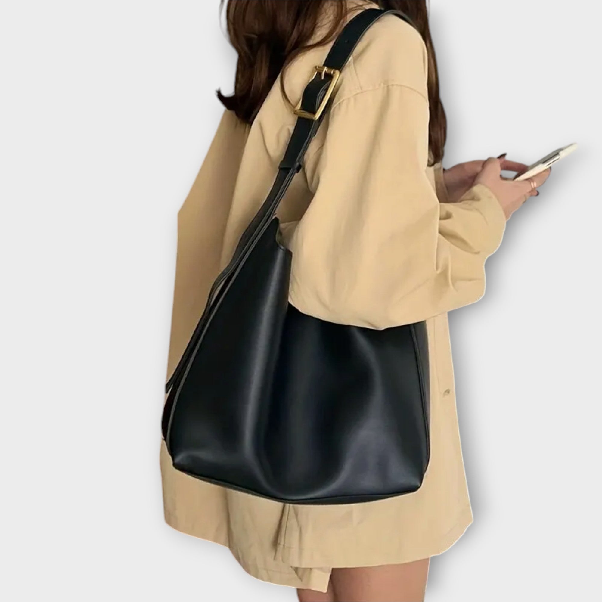 Lehká Kabelka Na Rameno Elegantní Minimalistický Design